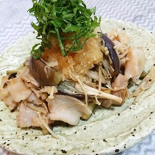 ご飯もススム！茄子と豚バラの生姜炒め♪